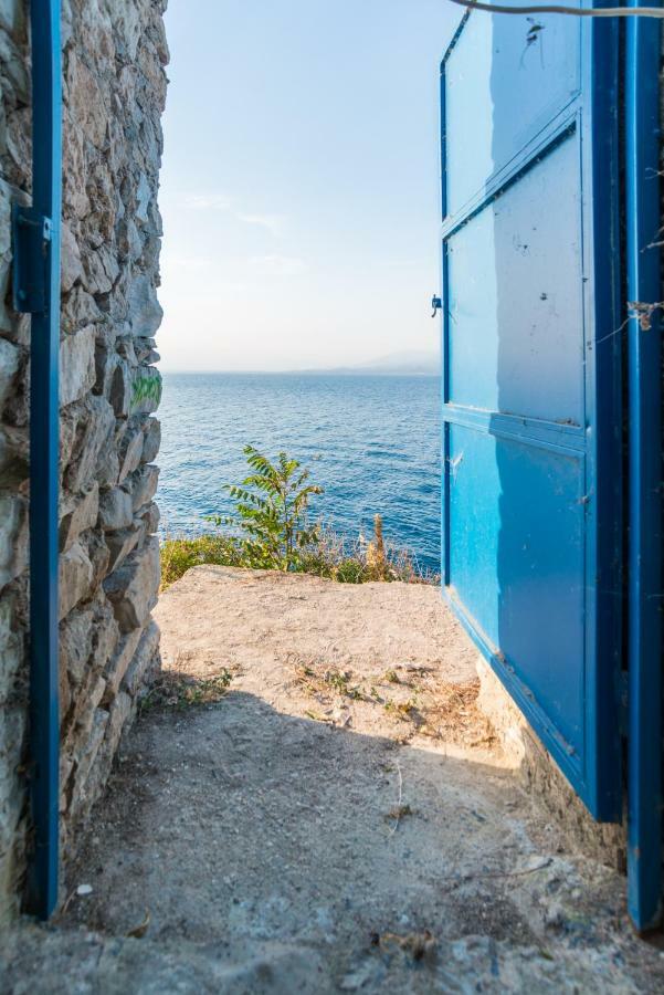Epipleon Suites Ájoi Apósztoli Kültér fotó